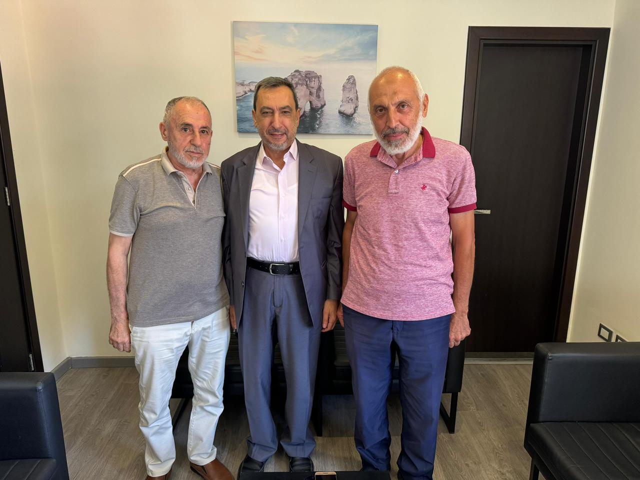 زيارات لجنة الاتصالات المركزية لحزب التحرير/ ولاية لبنان للنواب